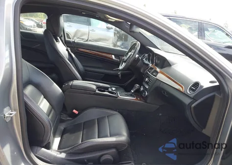 2012 Mercedes-Benz C 350 Sport 4Matic из США, поврежденный, VIN WDDGJ8JB7CF899876